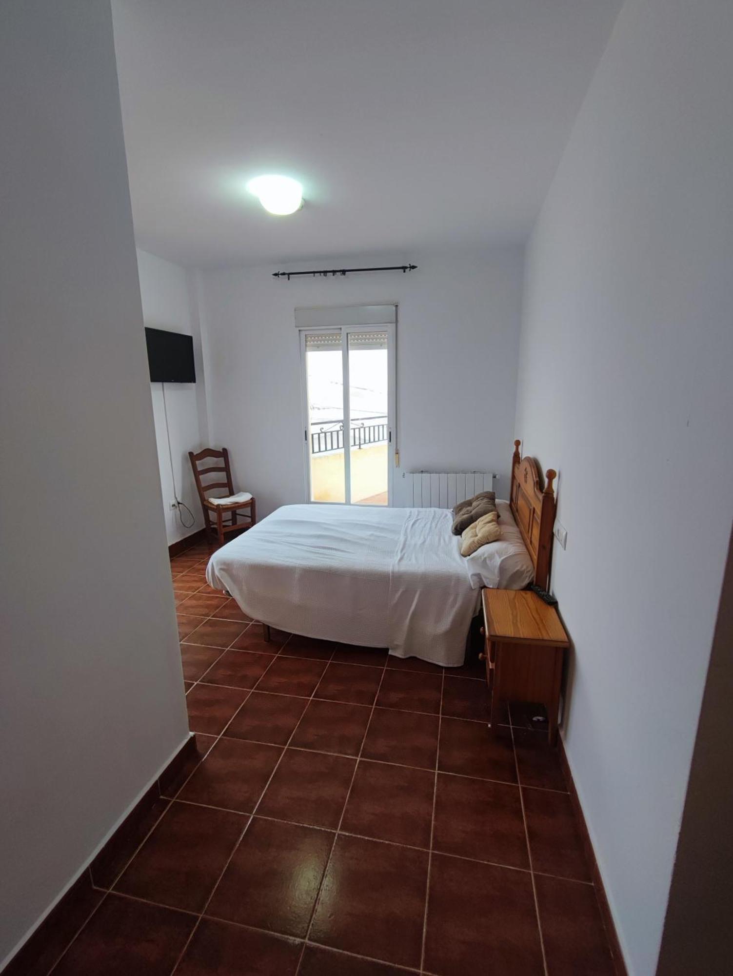 H Helechosa Hotell Rum bild